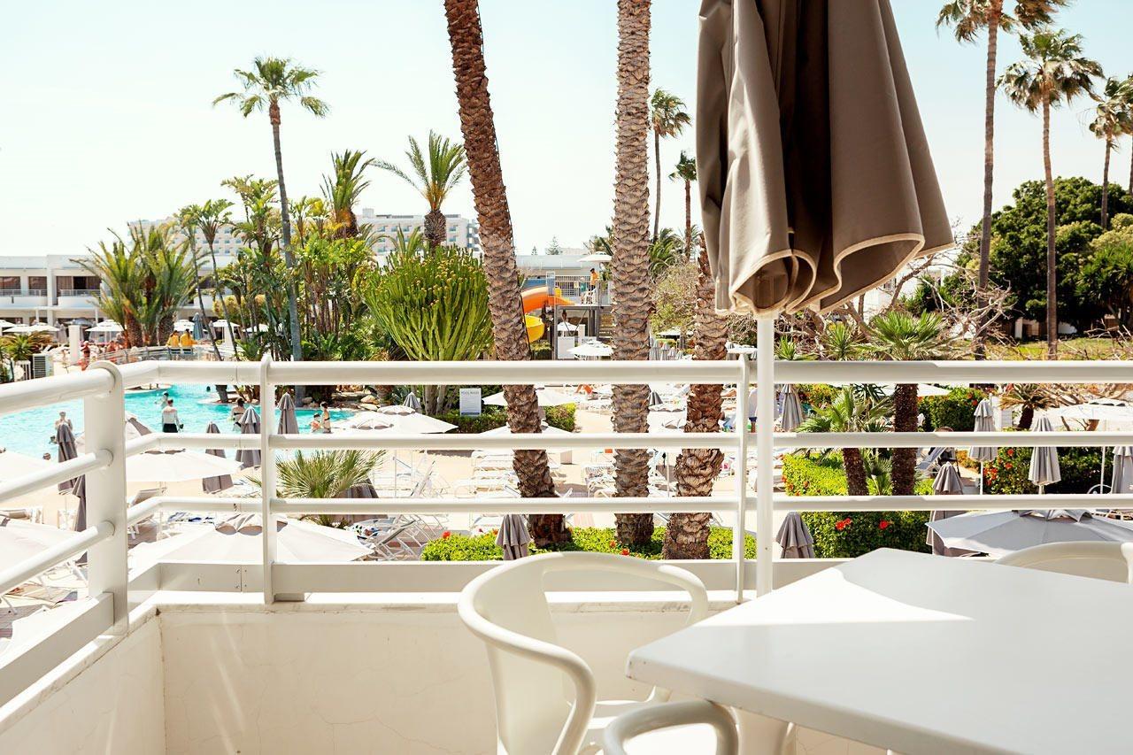 Hotel apartamentowy Sunwing Sandy Bay Village